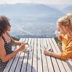 Apartment Big Wilten With Free Parking- And Peaceful Innsbruck