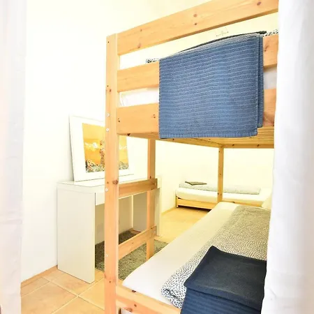 Big Wilten With Free Parking- And Peaceful Apartmán