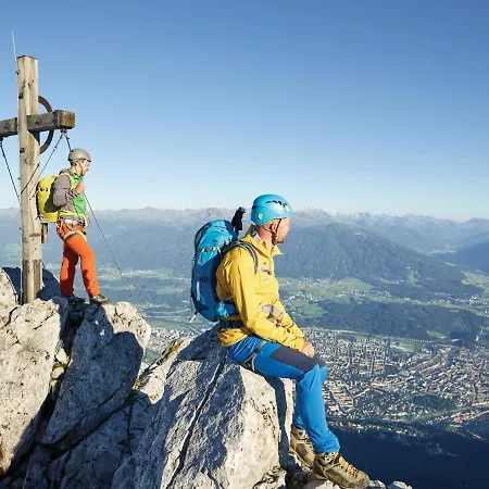 Apartment Big Wilten With Free Parking- And Peaceful *