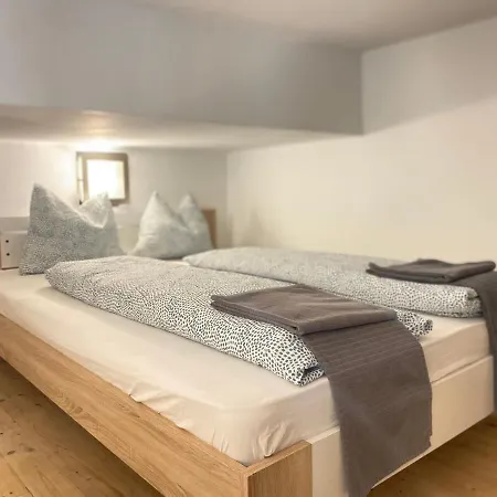 Big Wilten With Free Parking- And Peaceful * Innsbruck