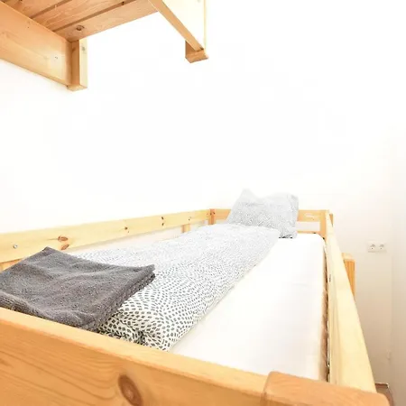 Big Wilten With Free Parking- And Peaceful *