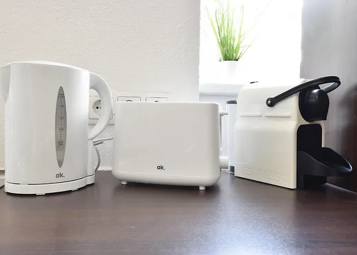 Big Wilten With Free Parking- And Peaceful *